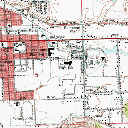 Topographic Map of Cecil Sly Elementary School, OR