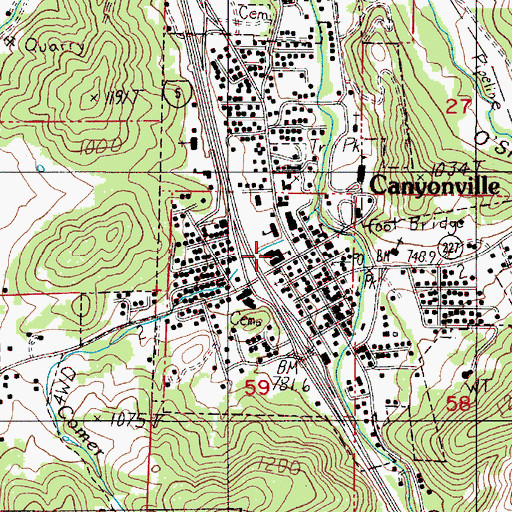 Topographic Map of Canyonville School, OR