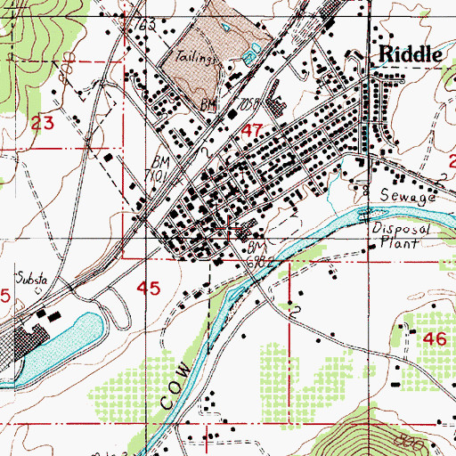 Topographic Map of Riddle High School, OR