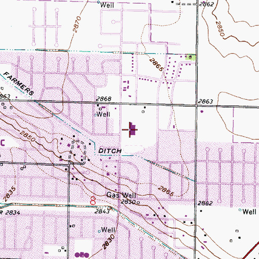 Topographic Map of Kenneth Henderson Middle School, KS