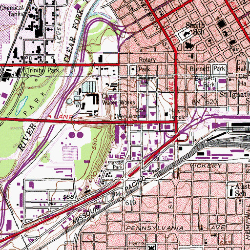 Topographic Map of Summit Towers, TX