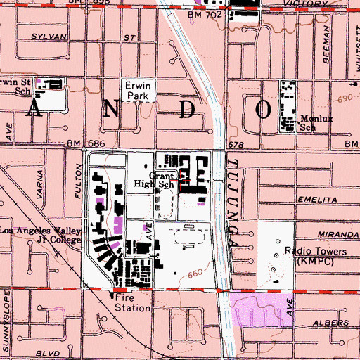 Topographic Map of Ulysses S Grant High School, CA