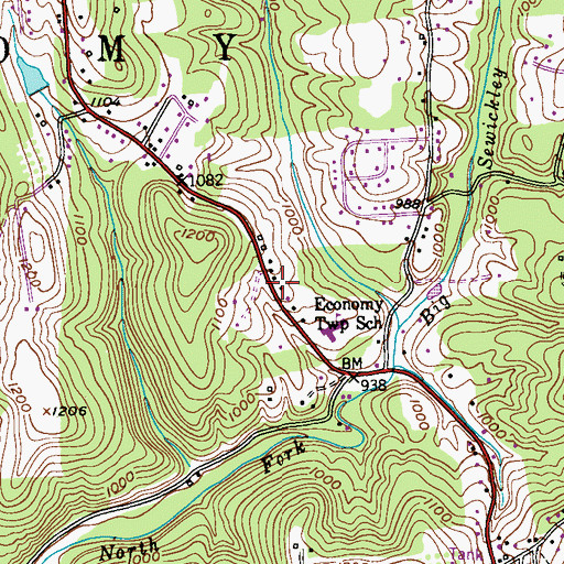 Topographic Map of North Hills Christian School, PA