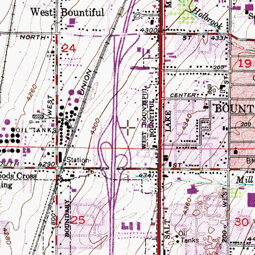 Topographic Map of Gateway Crossings Shopping Center, UT