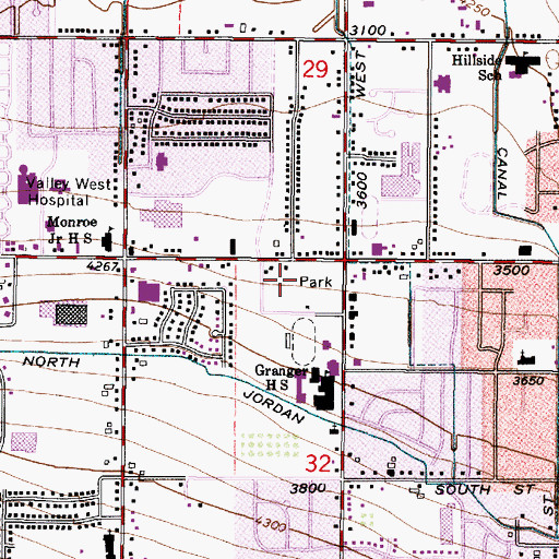 Topographic Map of Willow Wood Shopping Center, UT