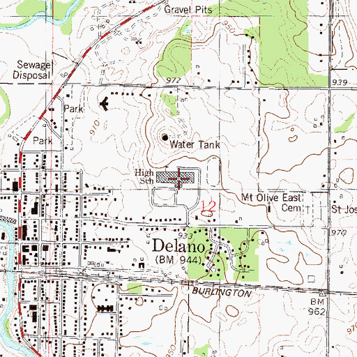 Topographic Map of Delano Middle School, MN
