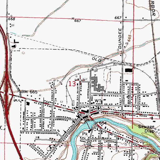 Topographic Map of Dundee High School, MI