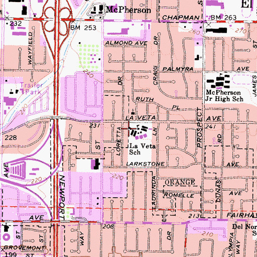 Topographic Map of La Veta Elementary School, CA