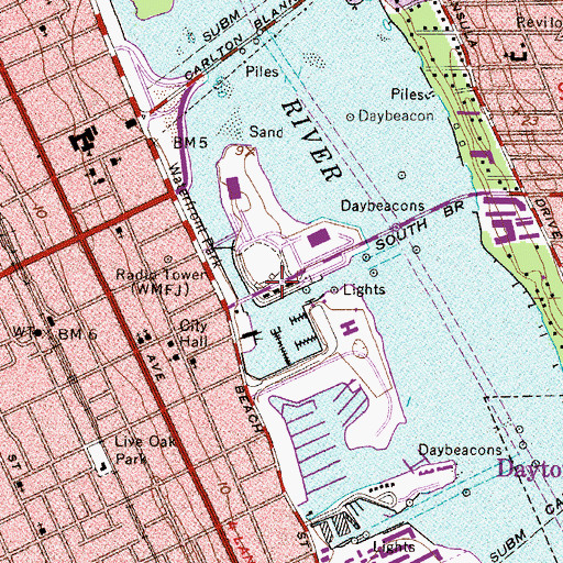 Topographic Map of River Crest Church, FL