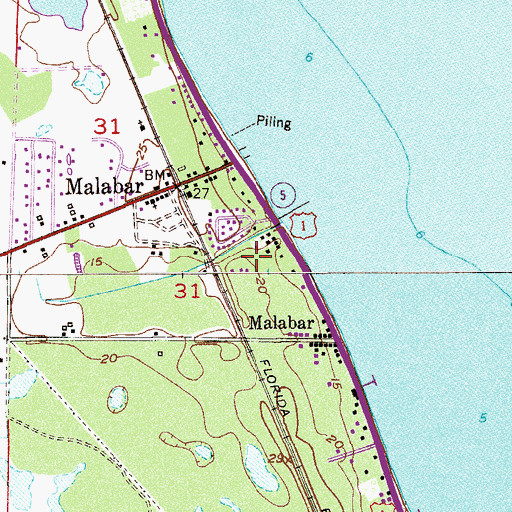 Topographic Map of Camelot Village Mobile Home Park, FL