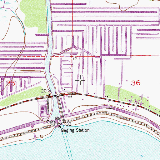 Topographic Map of Globe Mobile Home Park, FL