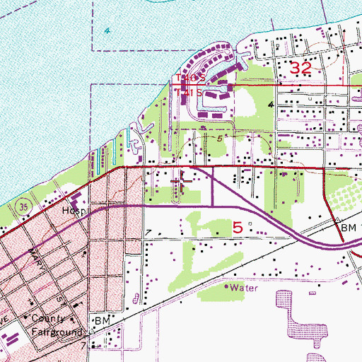 Topographic Map of Bay Palms Mobile Home Park, FL