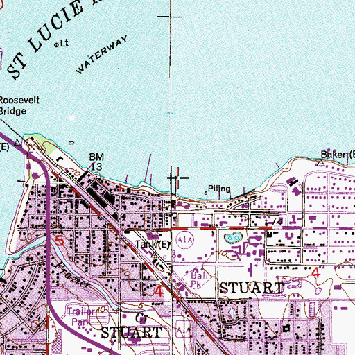 Topographic Map of Waterside Place Marina, FL