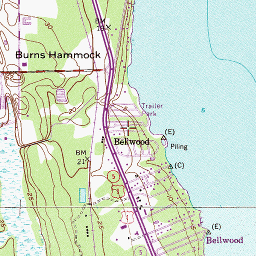 Topographic Map of Oak Point Mobile Park, FL