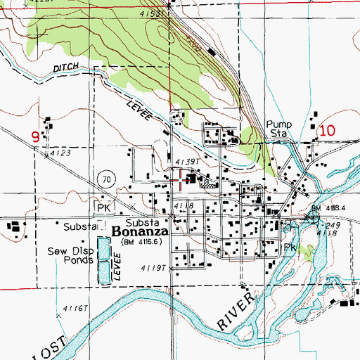 Topographic Map of Bonanza Junior Senior High School, OR