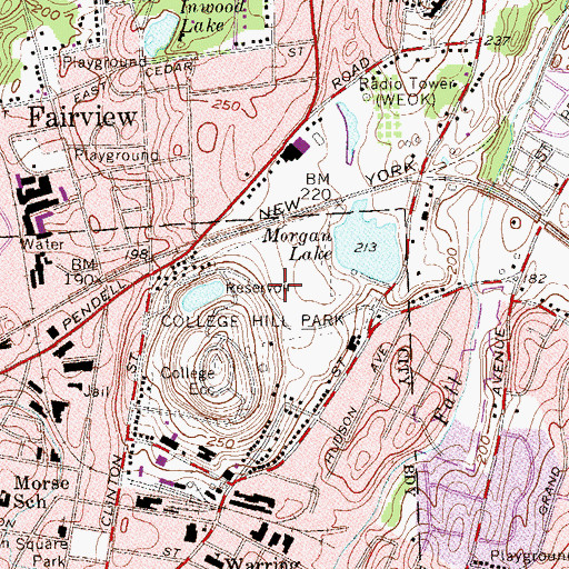 Topographic Map of College Hill Golf Course, NY