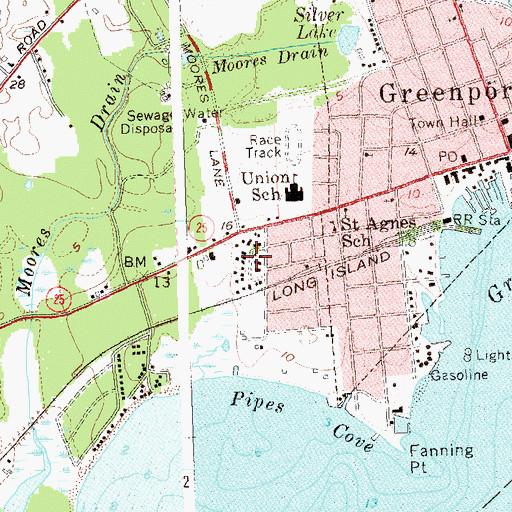 Topographic Map of Greenport Homes, NY