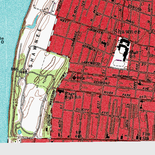 Topographic Map of King Elementary School, KY