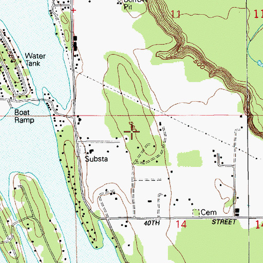 Topographic Map of Dieringer Heights Elementary School, WA