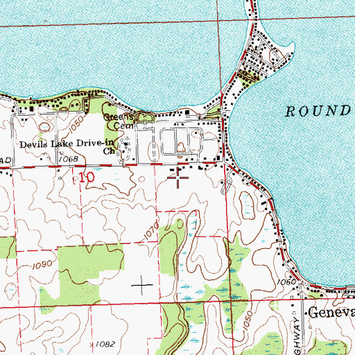 Topographic Map of Round Lake Estates, MI