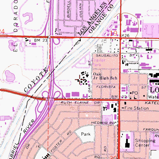 Topographic Map of Oak Middle School, CA