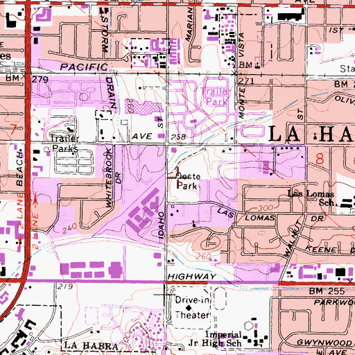 Topographic Map of Vista Grande Park, CA