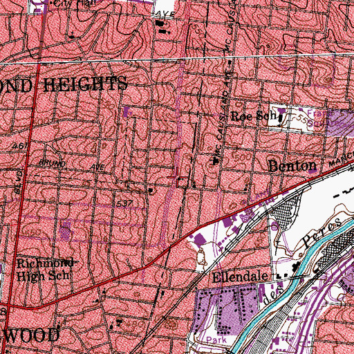 Topographic Map of Maplewood Pentecostal Church of God, MO