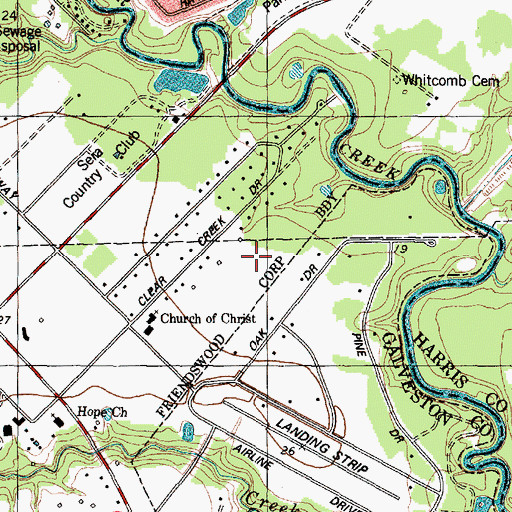 Topographic Map of Fieldcrest Forest, TX