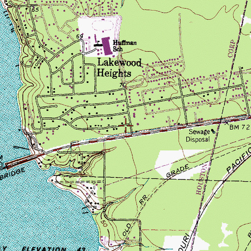 Topographic Map of Ben Bowen Elementary School, TX