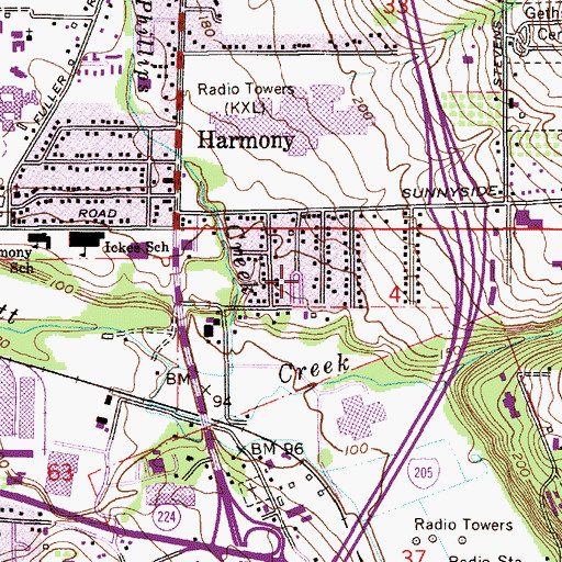 Topographic Map of Clackamas Promenade Shopping Center, OR