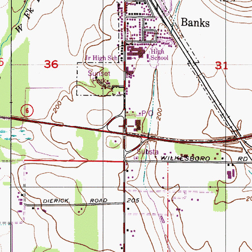 Topographic Map of Oak Village Shopping Center, OR