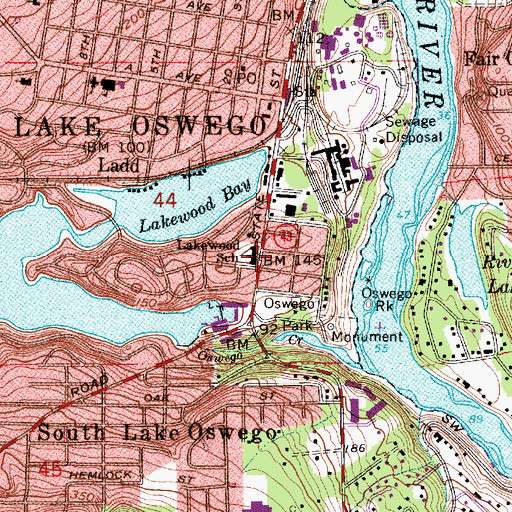 Topographic Map of Oswego Village Center Shopping Center, OR