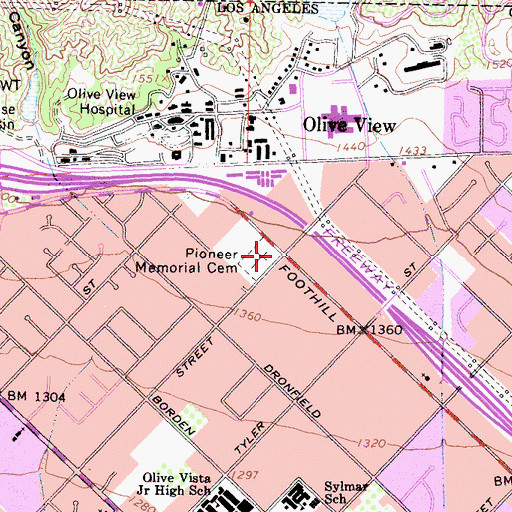 Topographic Map of San Fernando Pioneer Memorial Cemetery, CA