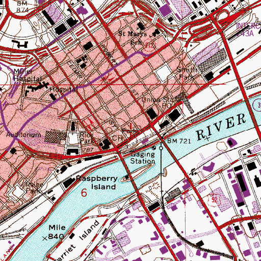 Topographic Map of Creative Arts High School, MN