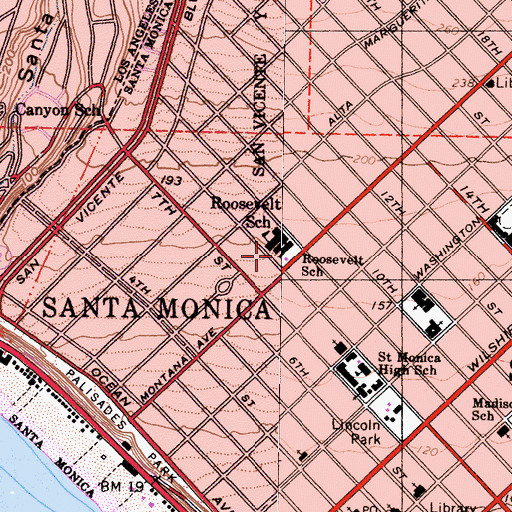 Topographic Map of Roosevelt Elementary School, CA