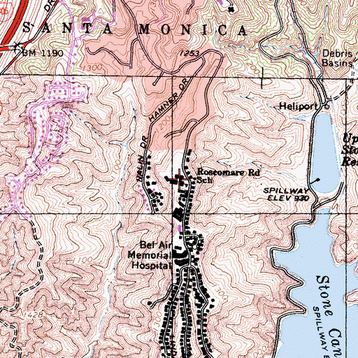 Topographic Map of Roscomare Elementary School, CA