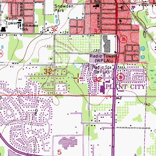 Topographic Map of Oakwood Estates, FL