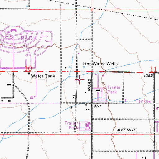 Topographic Map of Desert Edge, CA