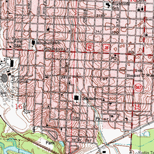 Topographic Map of Daisy Bates House, AR