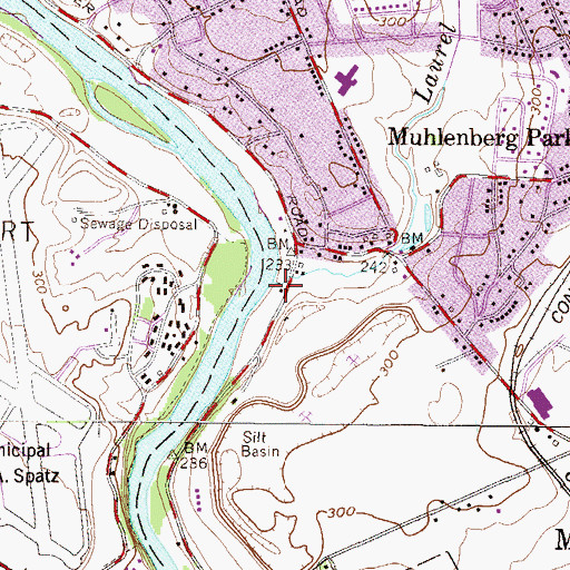 Topographic Map of Laurel Run Park, PA