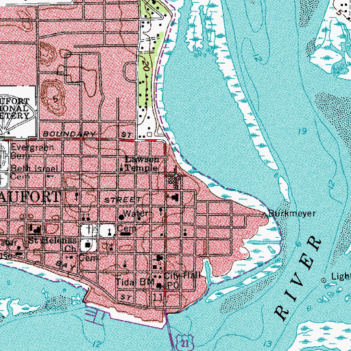 Topographic Map of University of South Carolina at Beaufort North Campus Performing Arts Center, SC