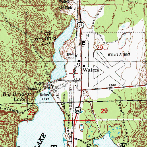 Topographic Map of Waters Station, MI