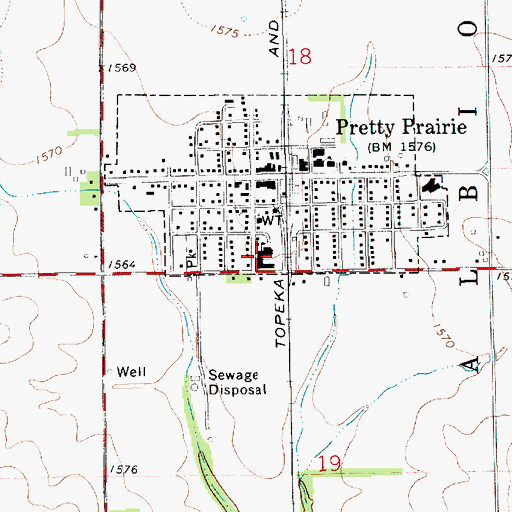 Topographic Map of Pretty Prairie Elementary School, KS