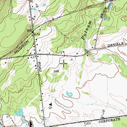 Topographic Map of Country Squire Estates, NY