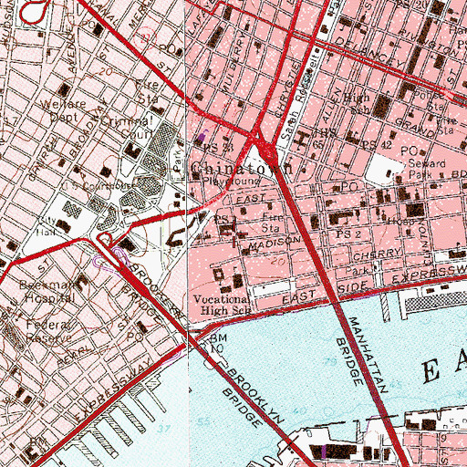 Topographic Map of Alfred E Smith Playground, NY