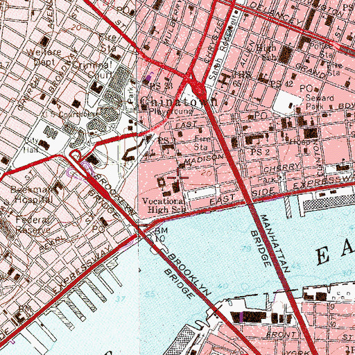 Topographic Map of Alfred E Smith Park, NY