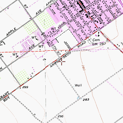Topographic Map of Vista Verde Middle School, CA