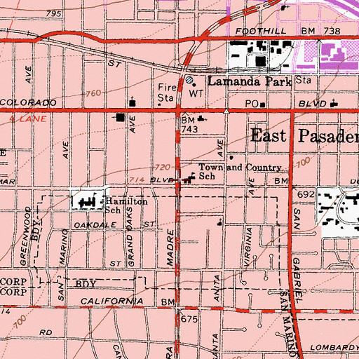 Topographic Map of Town and Country School, CA