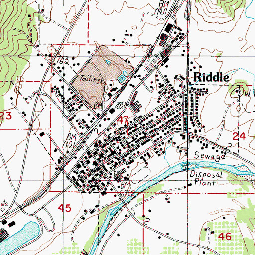 Topographic Map of Riddle First Church of God, OR