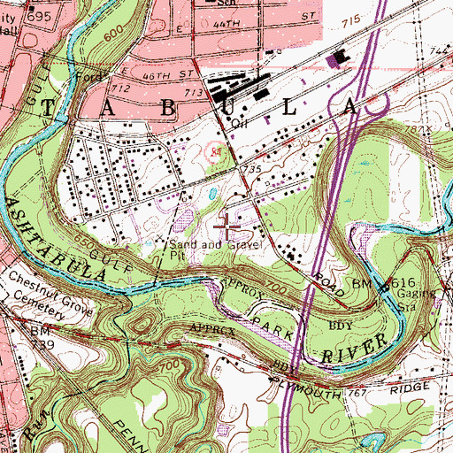 Topographic Map of Crestlawn Village, OH